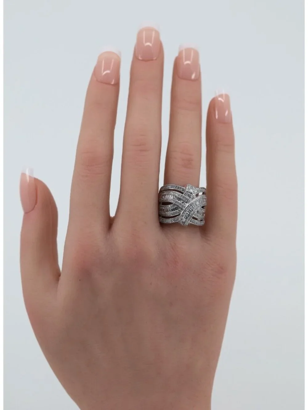 EFFY 14K White Gold 2.00ct Round Baguette Diamond Woven Crossover Ring - Size 7